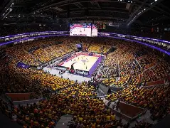 里程碑夜深圳男篮官宣签约，欧冠今晚刷纪录，目标明确，数据趋势出现新变化(池早早告白台词我宣你)