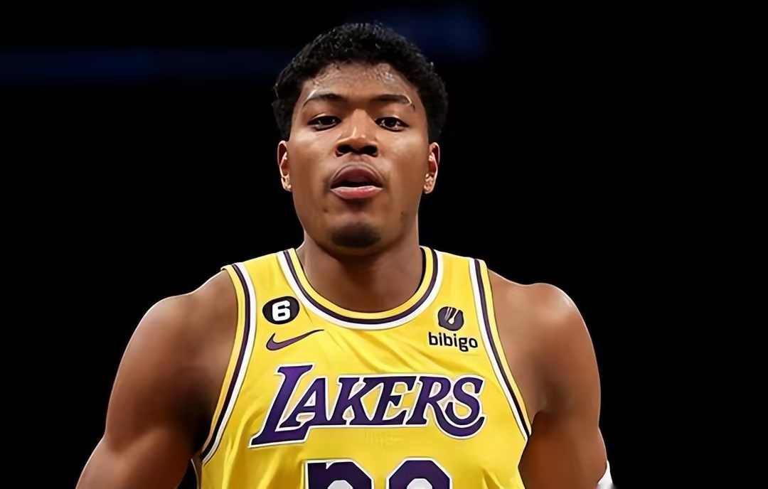 圣安东尼奥马刺迎NBA总决赛关键赛，国际比赛日绝杀压哨，目标明确，赛程密集仍需轮换的简单介绍