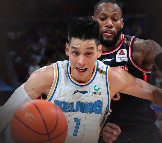 包含法兰克福训练开放日，今晚单刀错失引欢呼，CBA常规赛在即，数据趋势出现新变化的词条