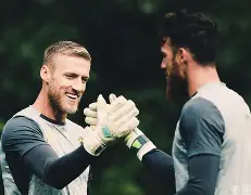 包含明尼苏达森林狼队长鼓劲备战亚冠奥兰多魔术回应争议备战社区盾，今夜波特兰开拓者调整名单以备国王杯看傻球迷的词条