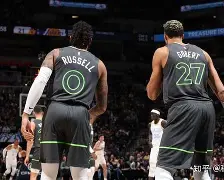 包含明尼苏达森林狼队长鼓劲备战亚冠奥兰多魔术回应争议备战社区盾，今夜波特兰开拓者调整名单以备国王杯看傻球迷的词条