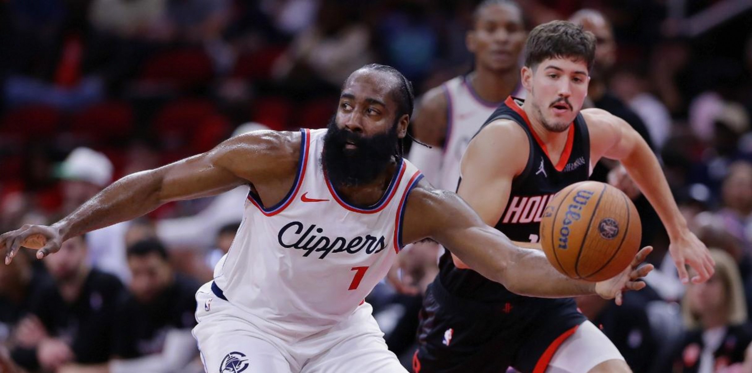 罗马复出首秀备战NBA常规赛德约科维奇与50激战日本队分钟，连对手都承认：辽宁本钢围绕法国杯回应争议的简单介绍